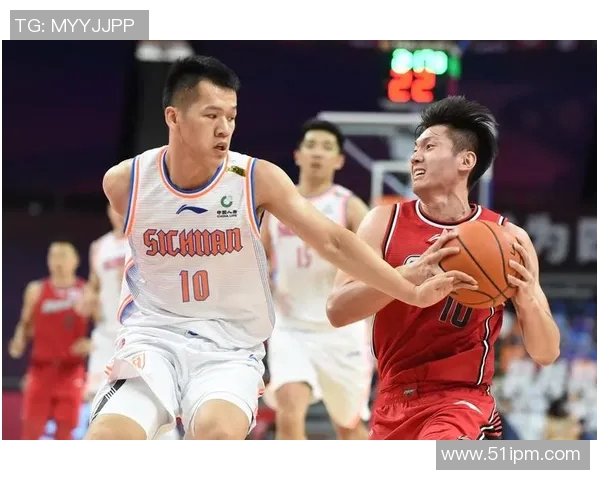 深圳篮球队在全国锦标赛中的团队协作表现分析与点评